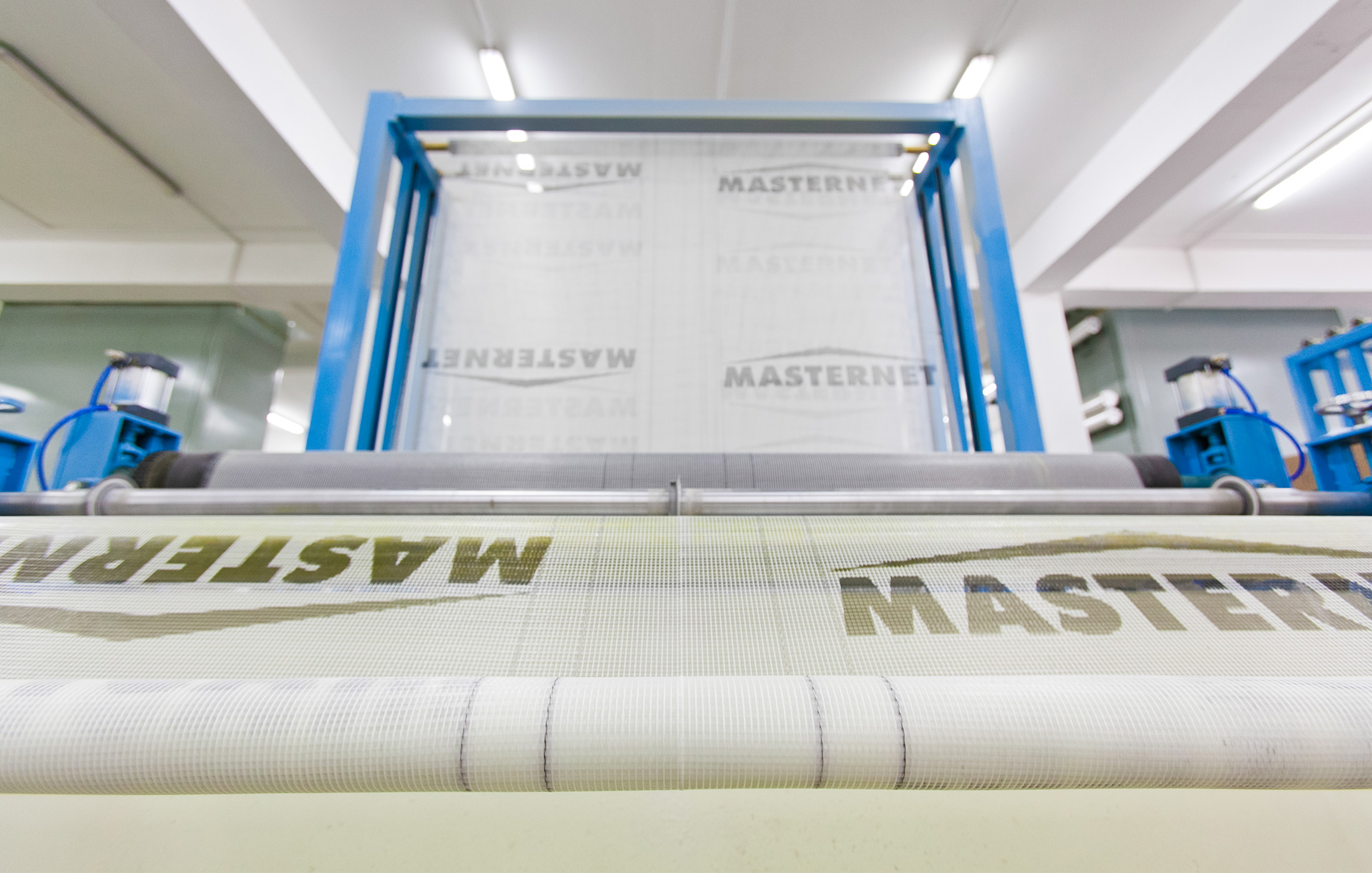 Sviluppi di rete in fibra di vetro presso Masterplast in Serbia